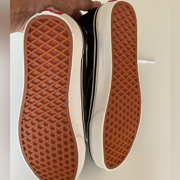 Vans Old Skool - Picture 11 of 14